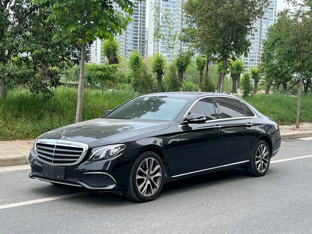 Mercedes-Benz E-Class 2017