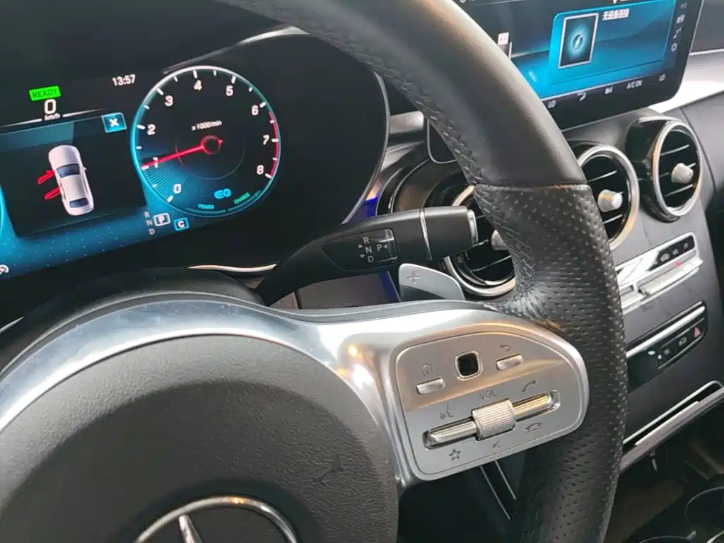 Mercedes-Benz C-Class — миниатюра 14