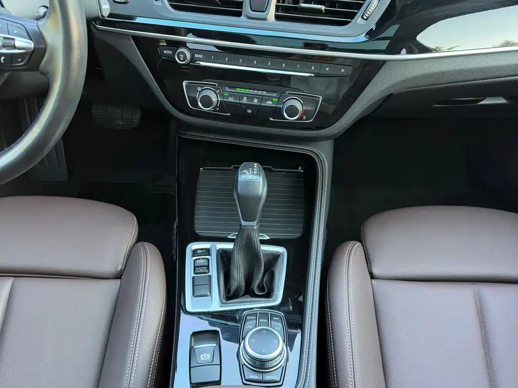 BMW 1 Series — миниатюра 12