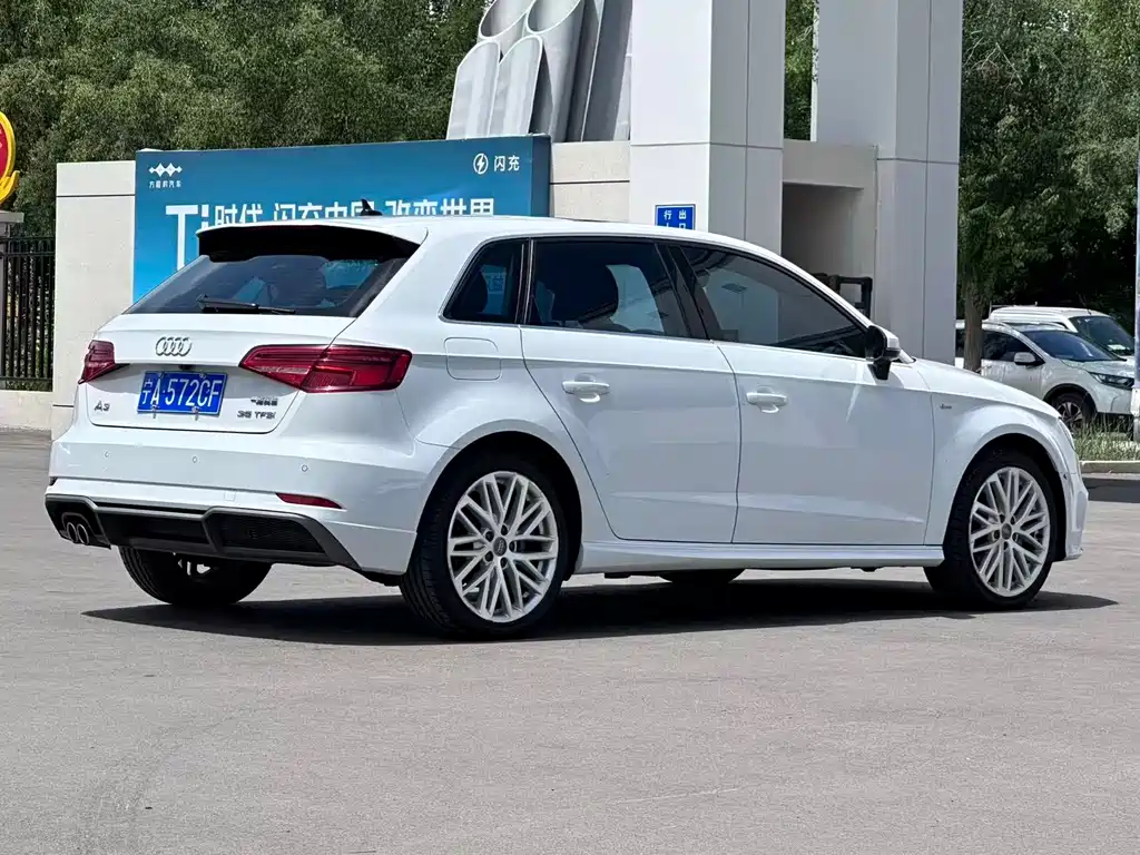 Audi A3 — миниатюра 9