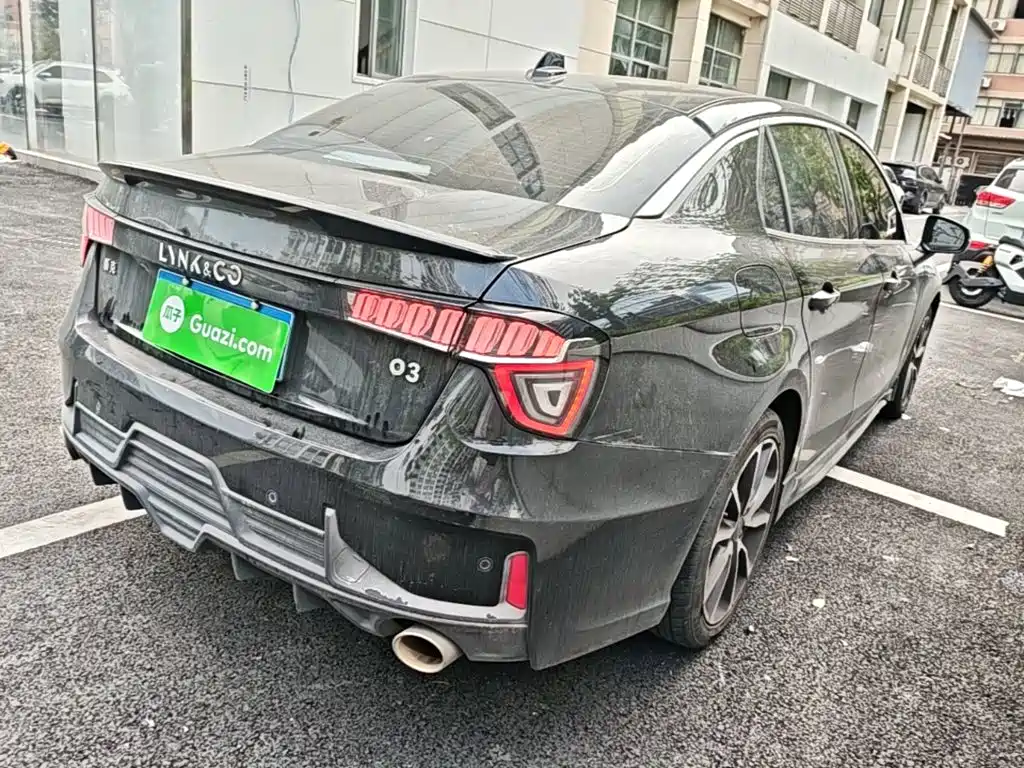 Lynk & Co 03 — миниатюра 7