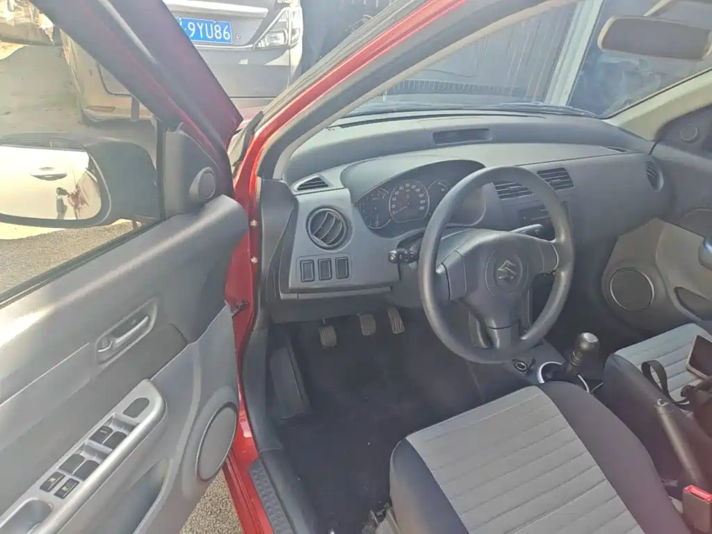 Suzuki Swift — миниатюра 16
