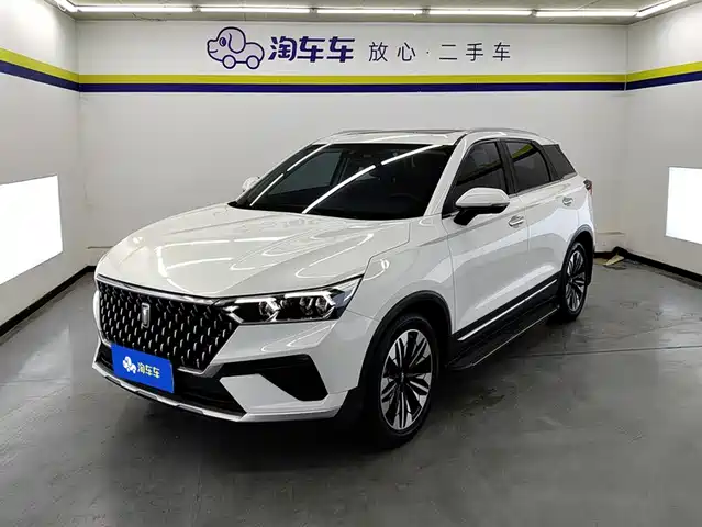 2022 Bestune T77