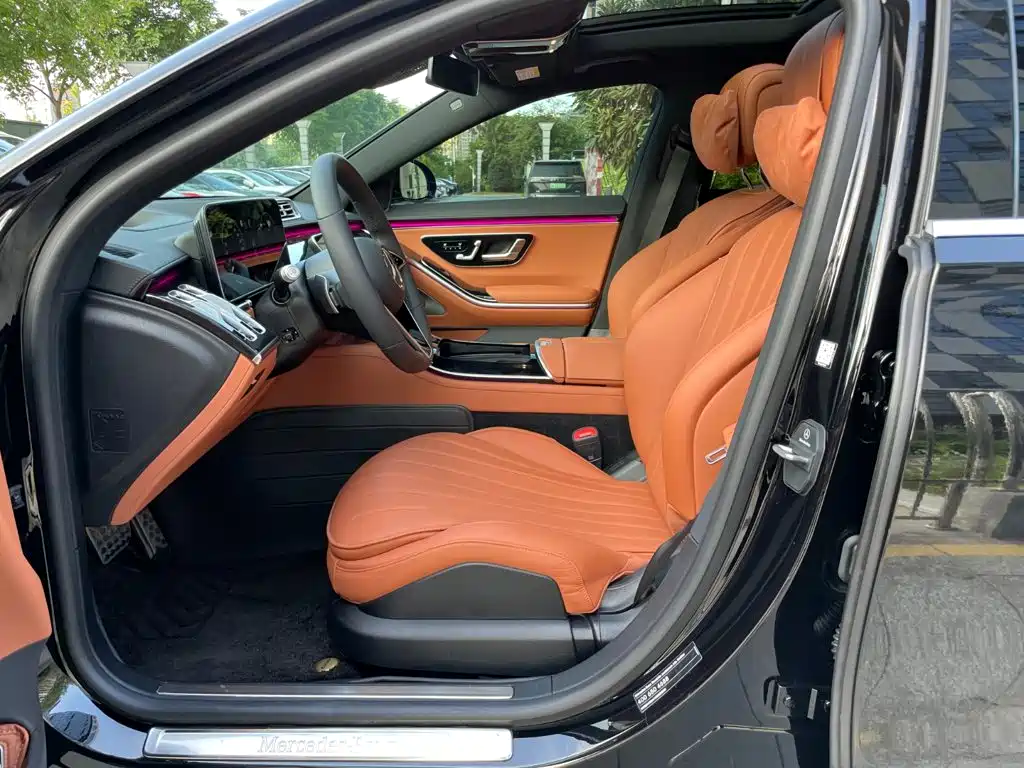 Mercedes-Benz S-Class — миниатюра 8