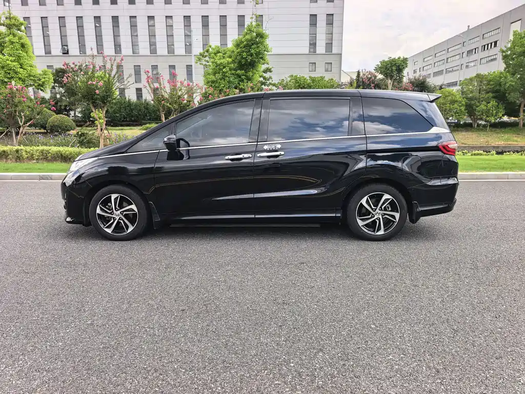 Honda Odyssey — миниатюра 10