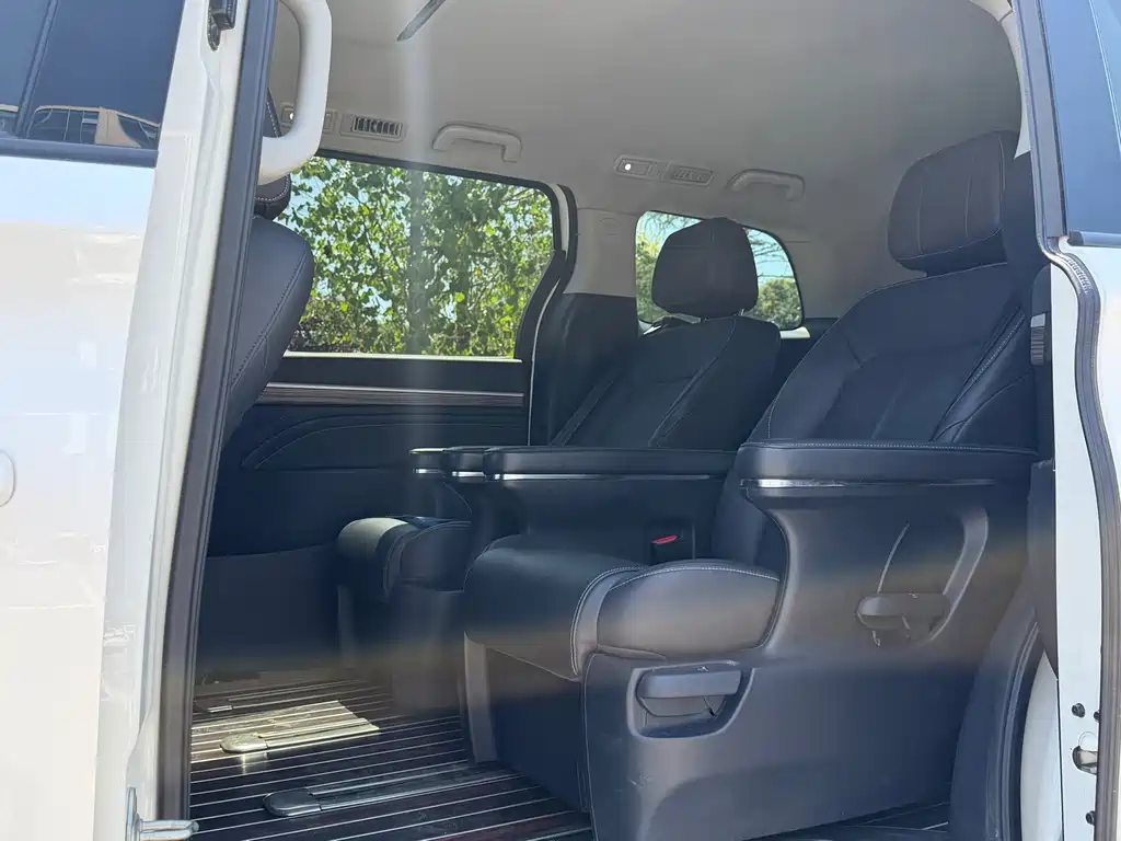 GAC Motor Trumpchi M8 — миниатюра 9