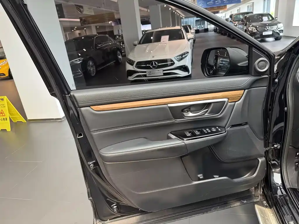 Honda CR-V — миниатюра 28