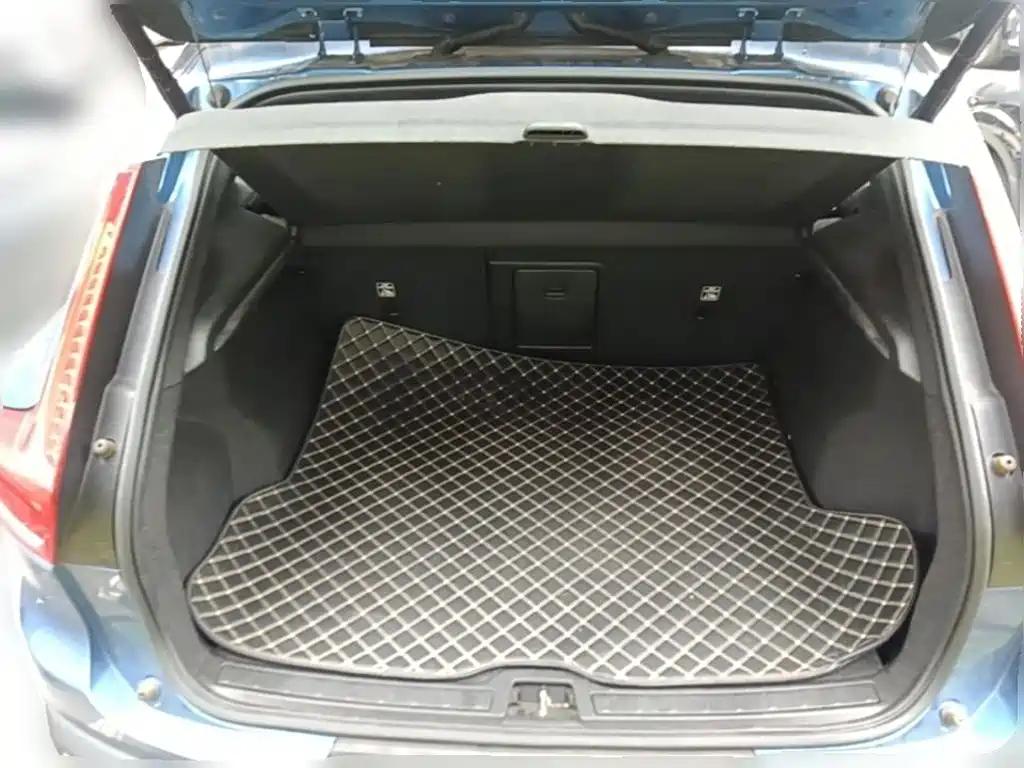 Volvo XC40 — миниатюра 24