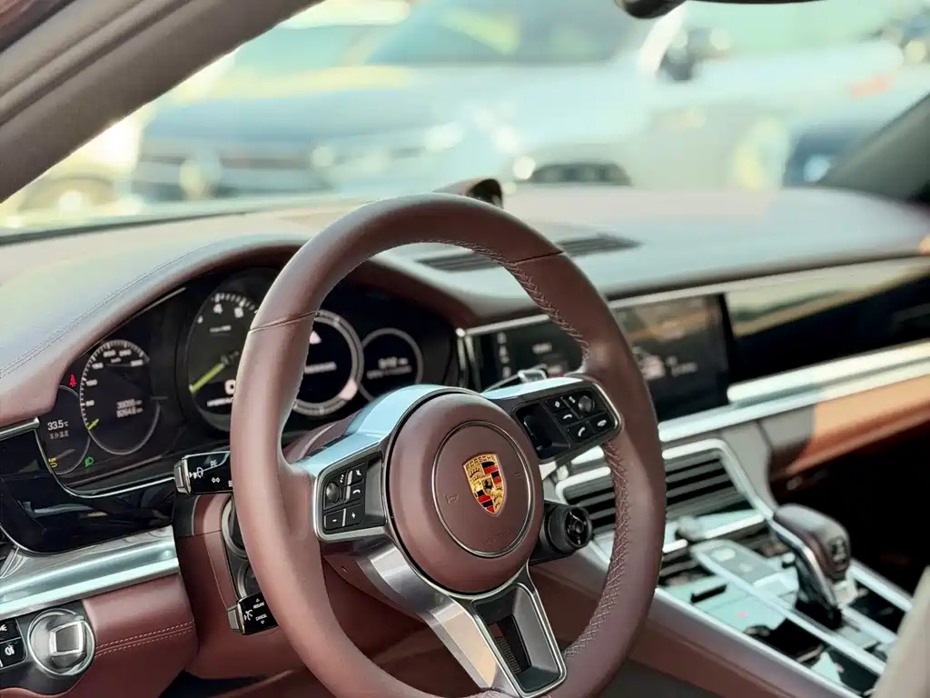 Porsche Panamera Hybrid — миниатюра 16