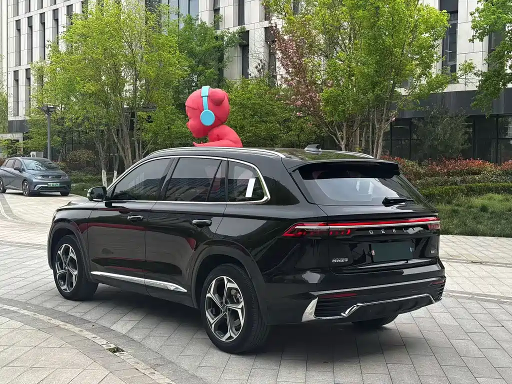 Geely Xingyue L — миниатюра 9