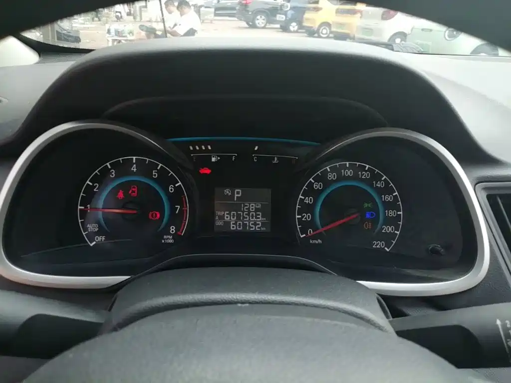 Chevrolet Cavalier — миниатюра 12