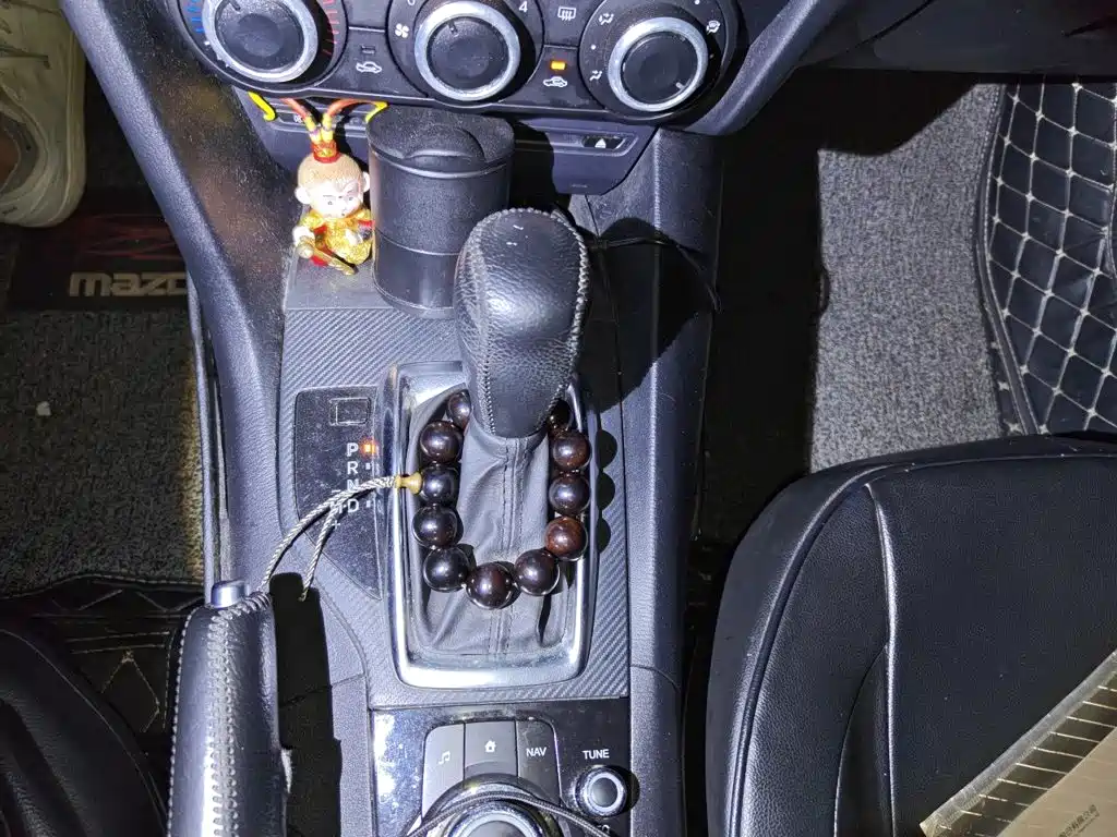 Mazda 3 Axela — миниатюра 10