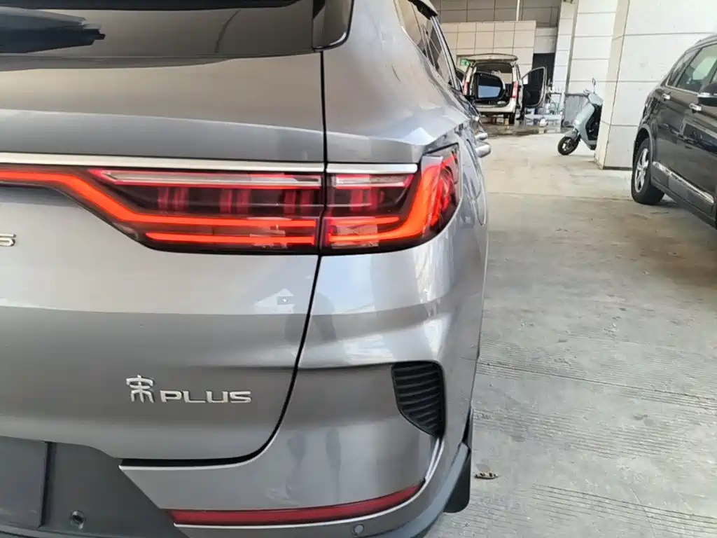 BYD PLUS New Energy — миниатюра 8