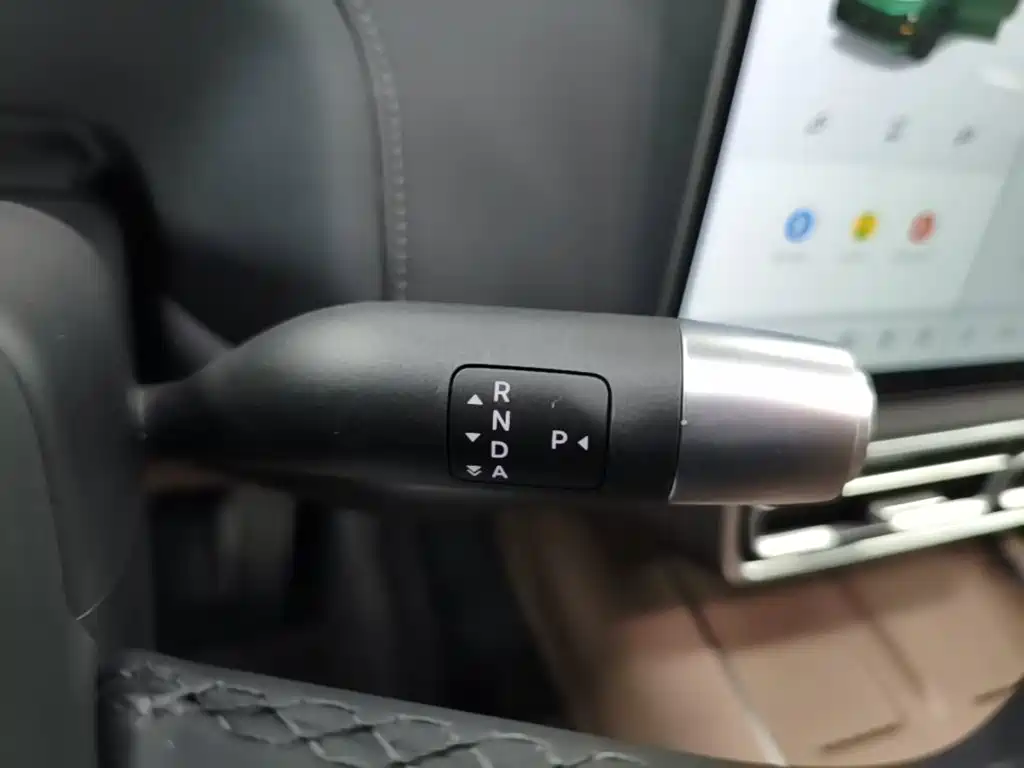 Li Auto Li L9 — миниатюра 14