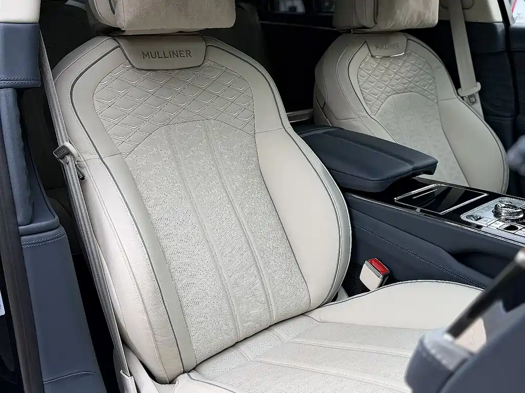 Bentley Flying Spur 2024 4.0T V8 Mulliner