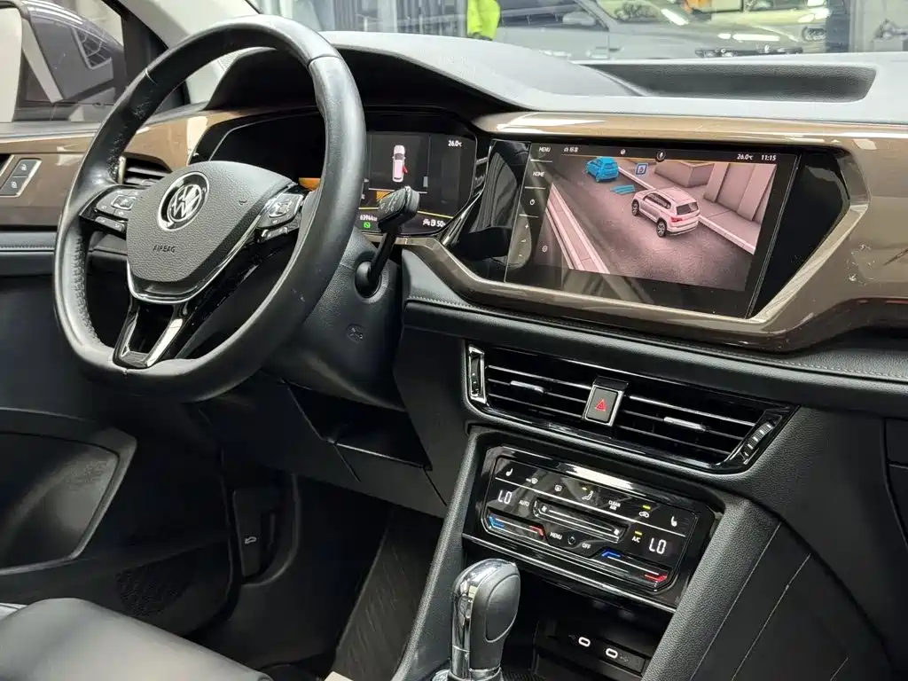 Volkswagen Tharu — миниатюра 8