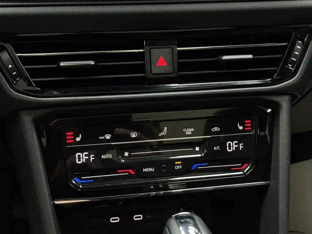 Volkswagen Tharu — миниатюра 15