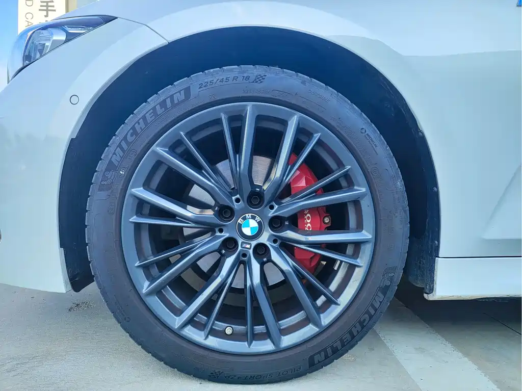 BMW 3 Series — миниатюра 14
