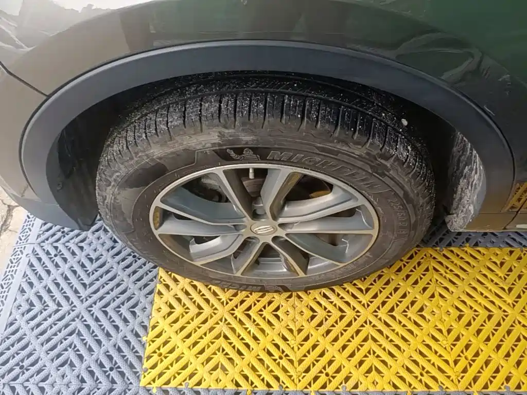 Geely Boyue — миниатюра 23