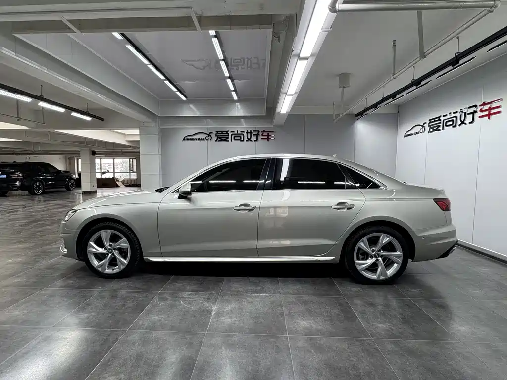 Audi A4L — миниатюра 4