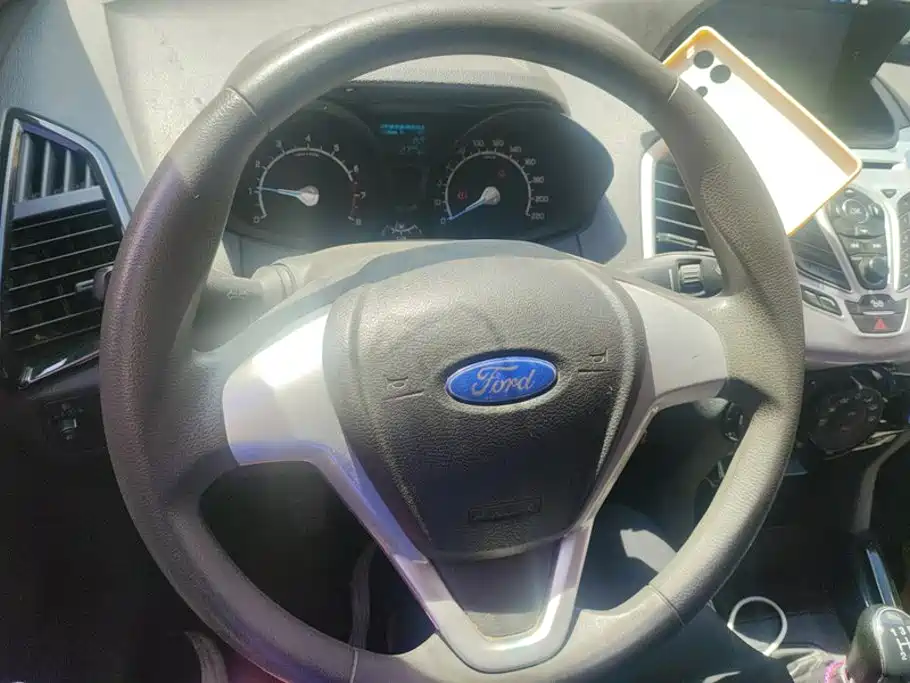 Ford Ecosport — миниатюра 15