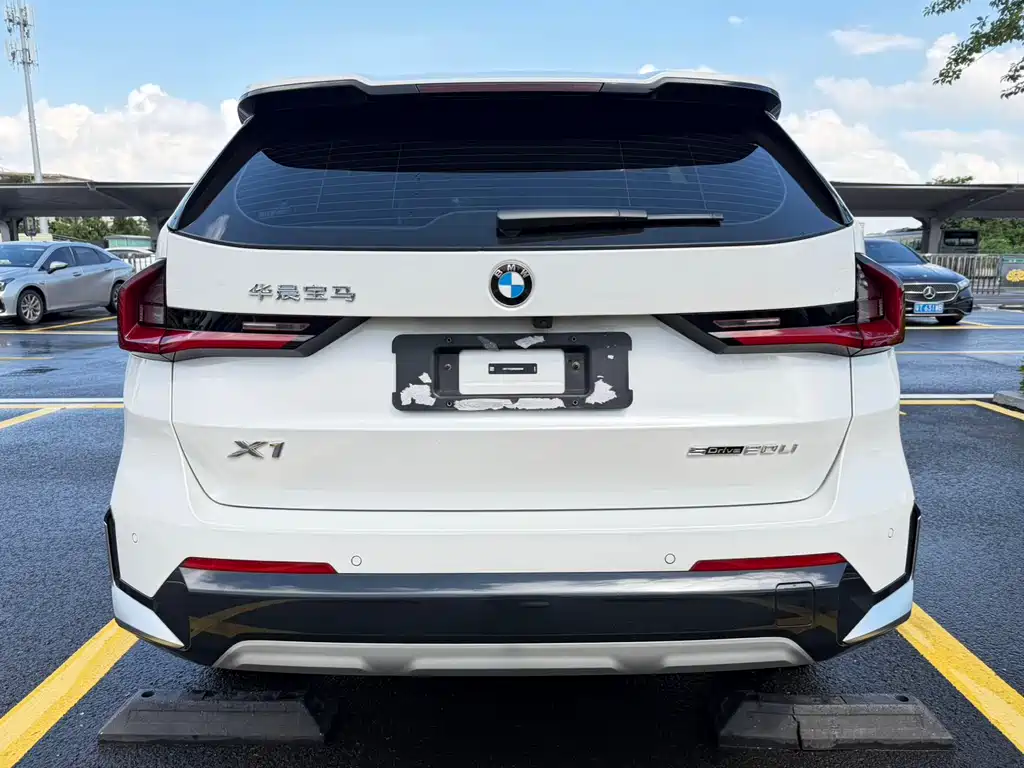 BMW X1 2023 sDrive20Li X