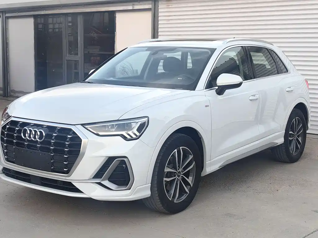 Audi Q3 2021