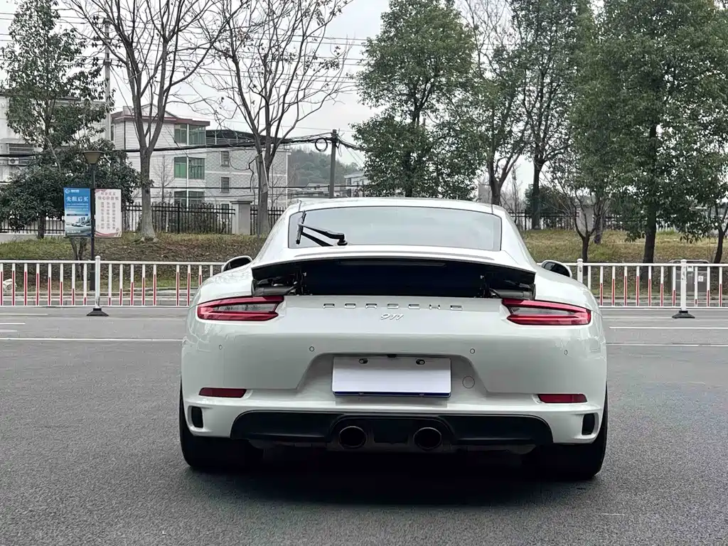Porsche 911 2016 Carrera 3.0T
