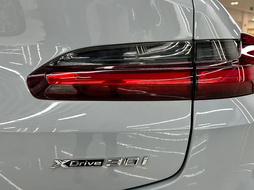 BMW X4 — миниатюра 18