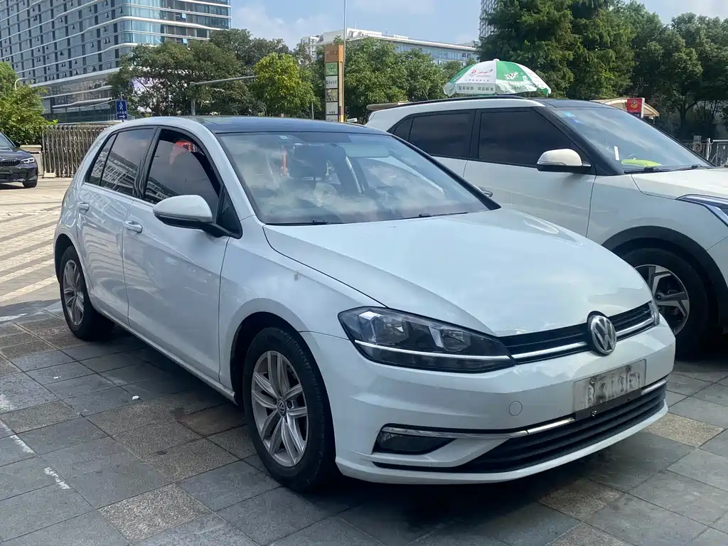 Volkswagen Golf — миниатюра 3