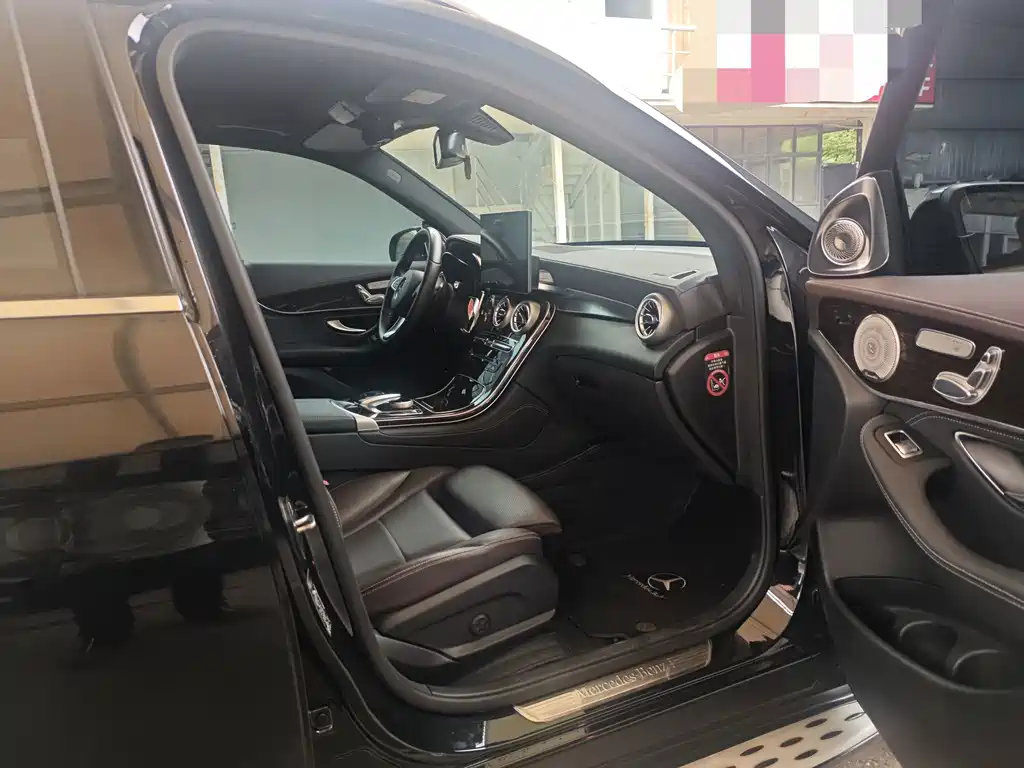 Mercedes-Benz GLC — миниатюра 9