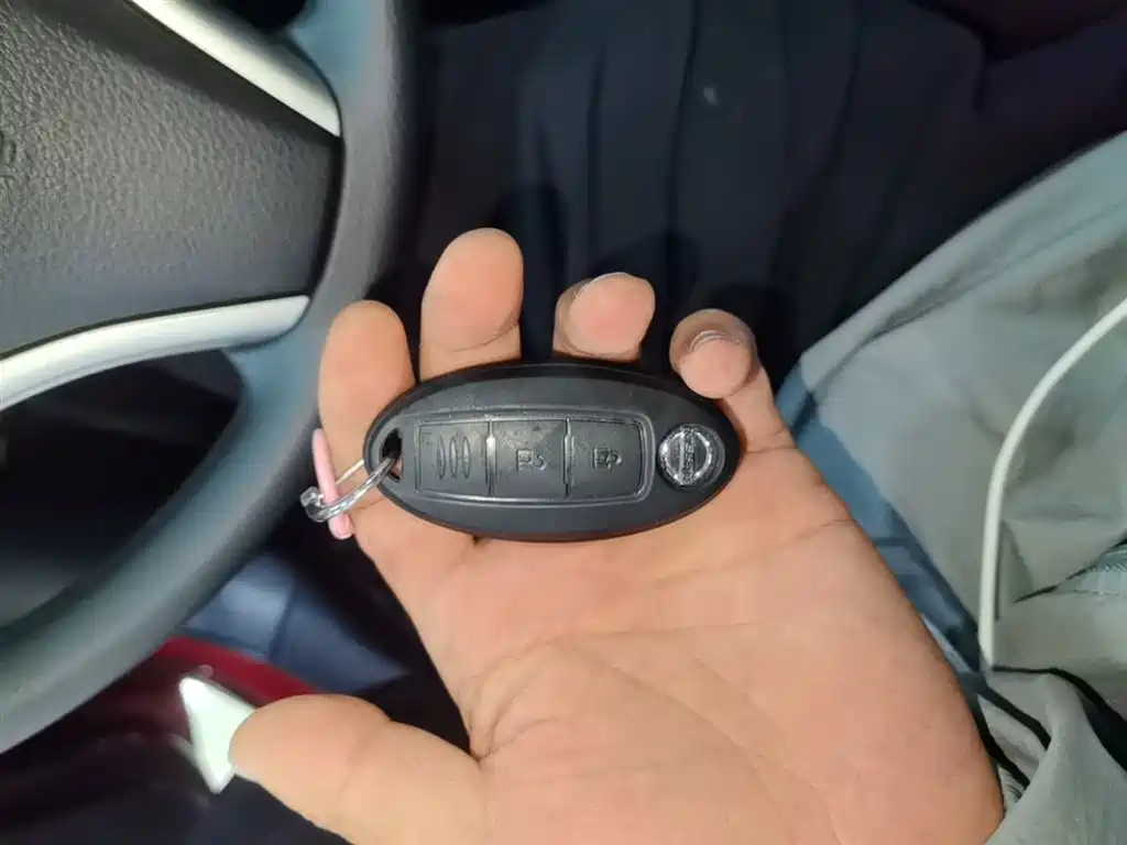 Nissan Tiida 2019 1.6L CVT VI