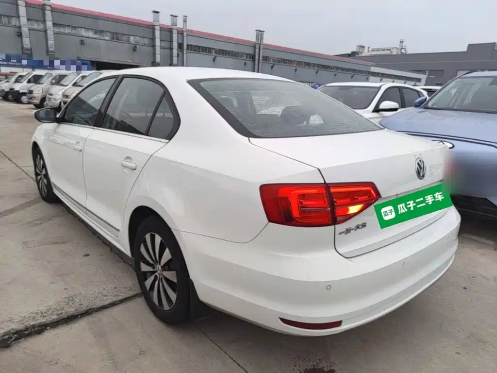 Volkswagen Sagitar — миниатюра 5