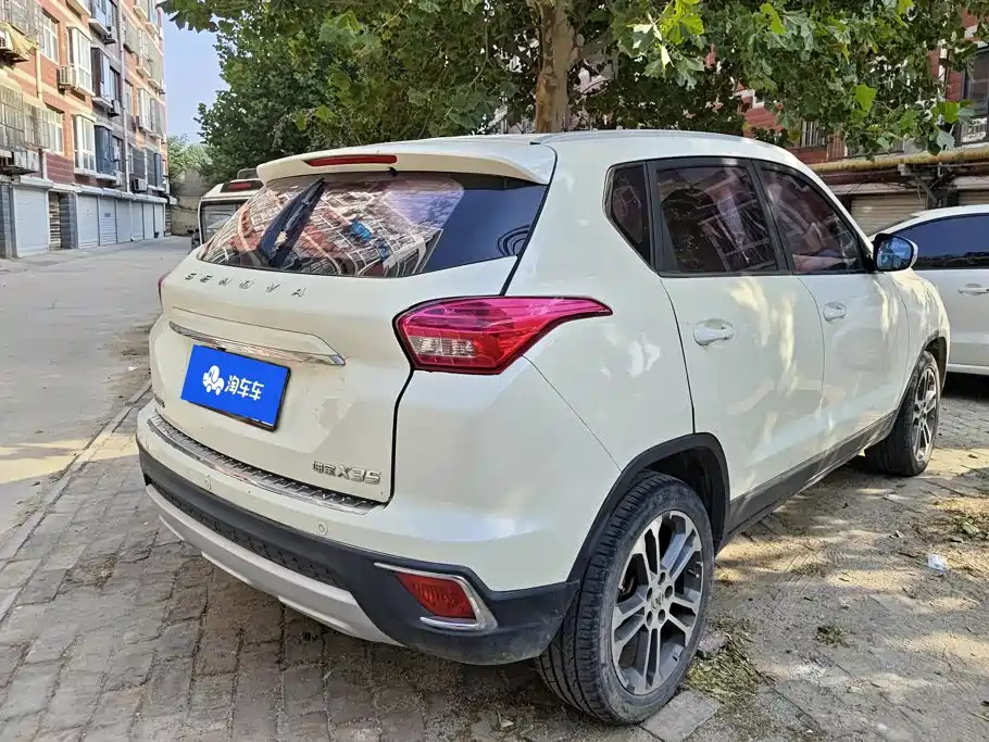 BAIC Senova X35 — миниатюра 3