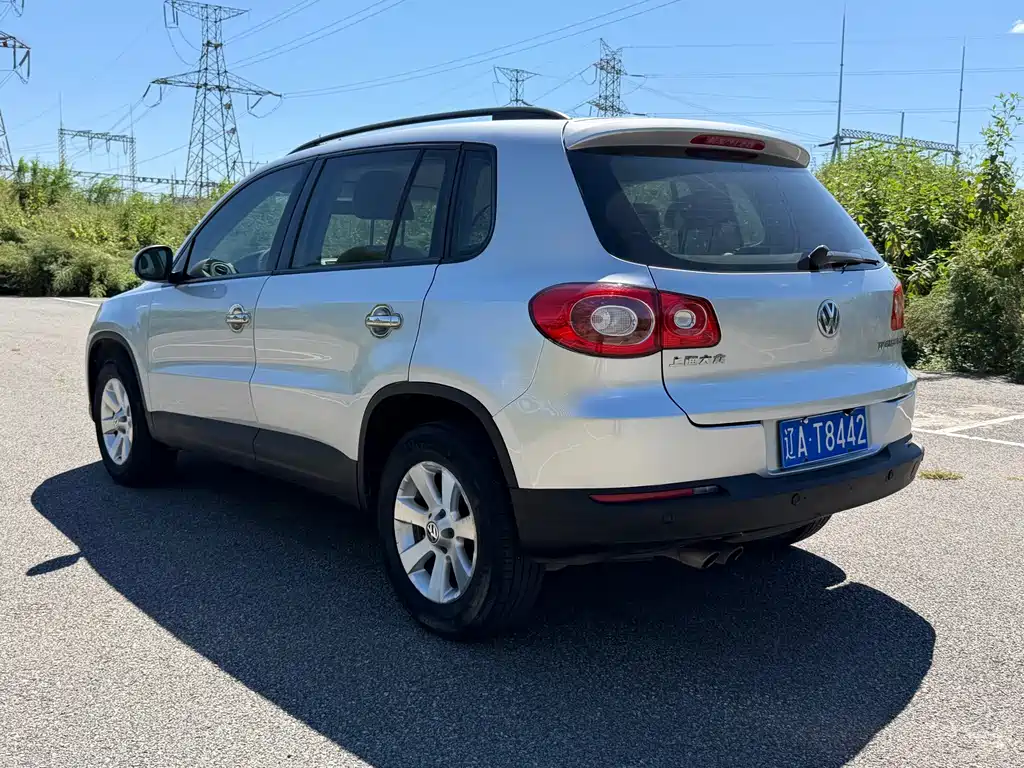 Volkswagen Tiguan — миниатюра 6