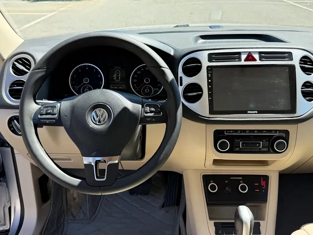 Volkswagen Tiguan — миниатюра 10