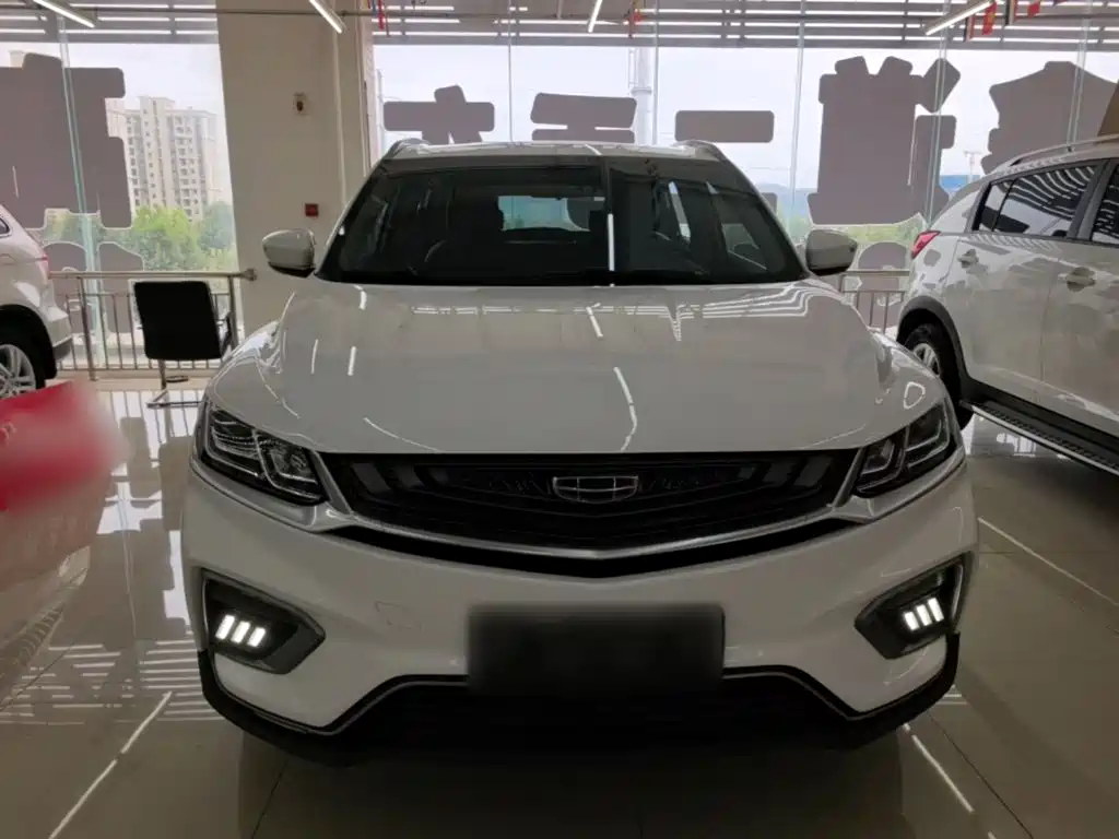 Geely Binyue — миниатюра 3