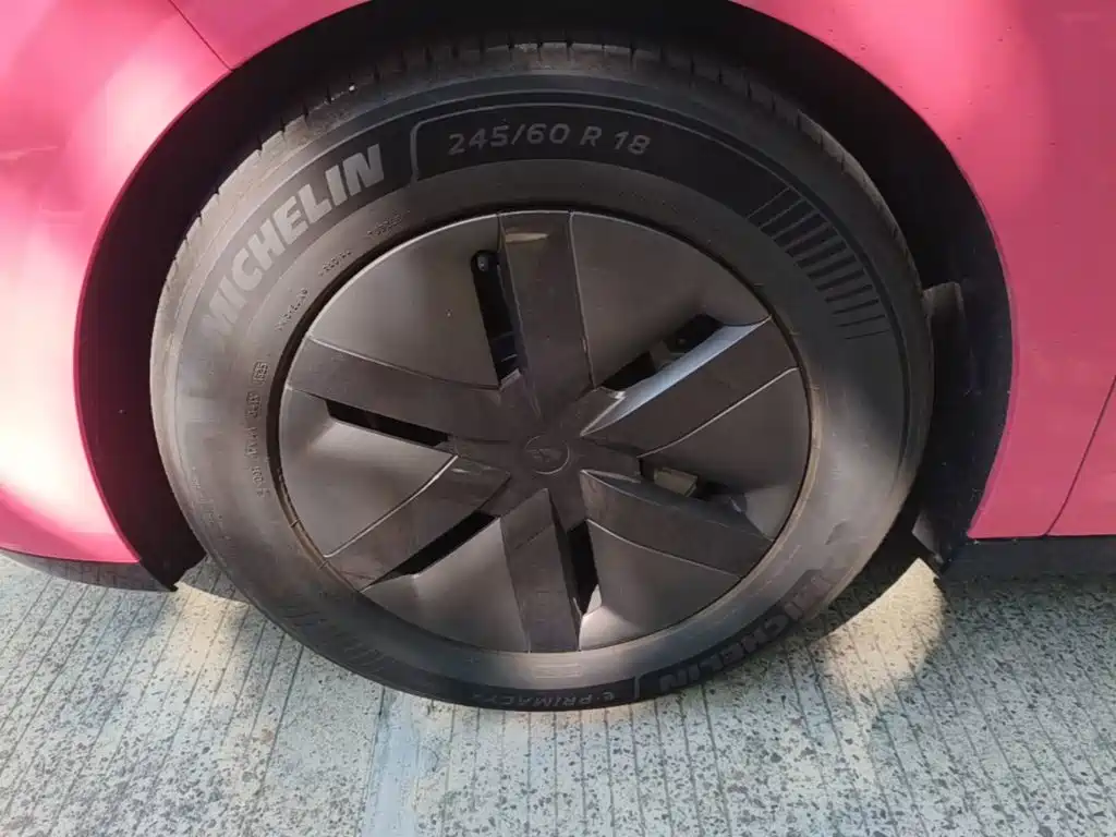 Li Auto Li MEGA — миниатюра 23