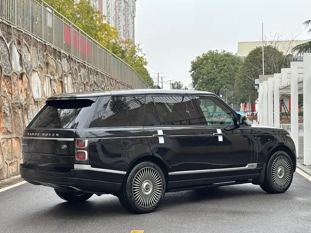Land Rover Range Rover 2015 3.0 SC V6 Vogue SE Long Wheelbase