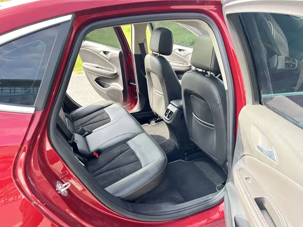 Buick Verano — миниатюра 16