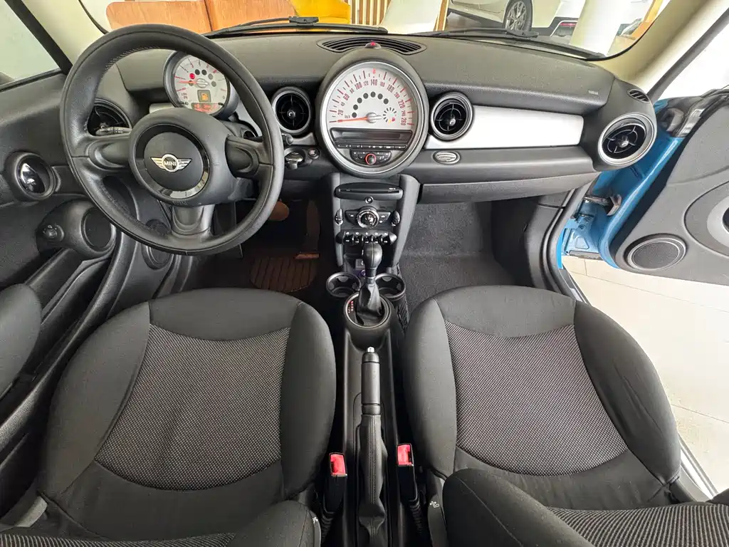 MINI Mini Clubman — миниатюра 13