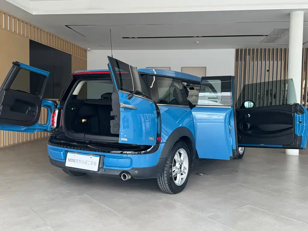 MINI Mini Clubman — миниатюра 9