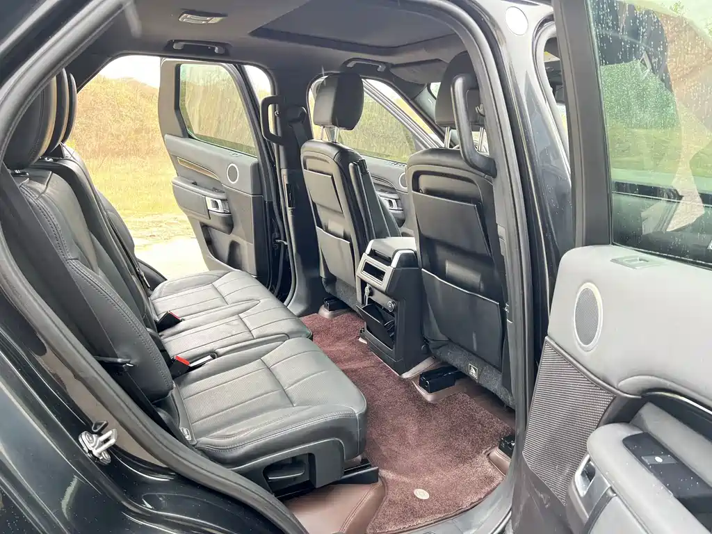 Land Rover Discovery — миниатюра 17