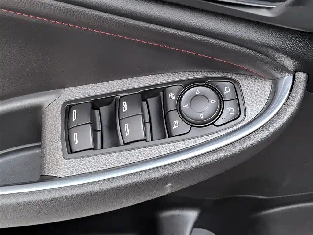 CHEVROLET MAI RUIBAO XL