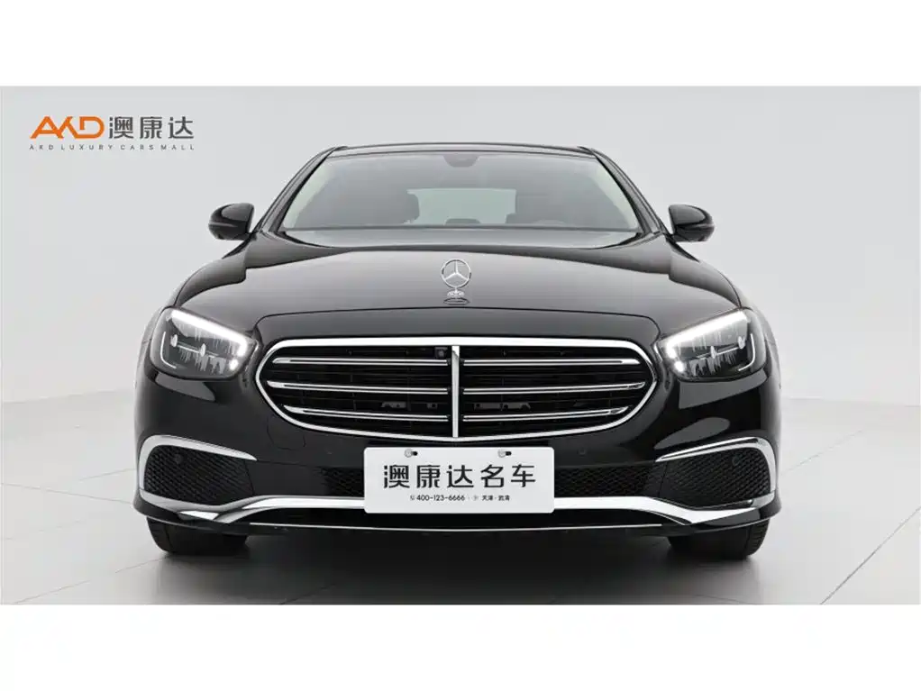 Mercedes-Benz E-Class — миниатюра 2