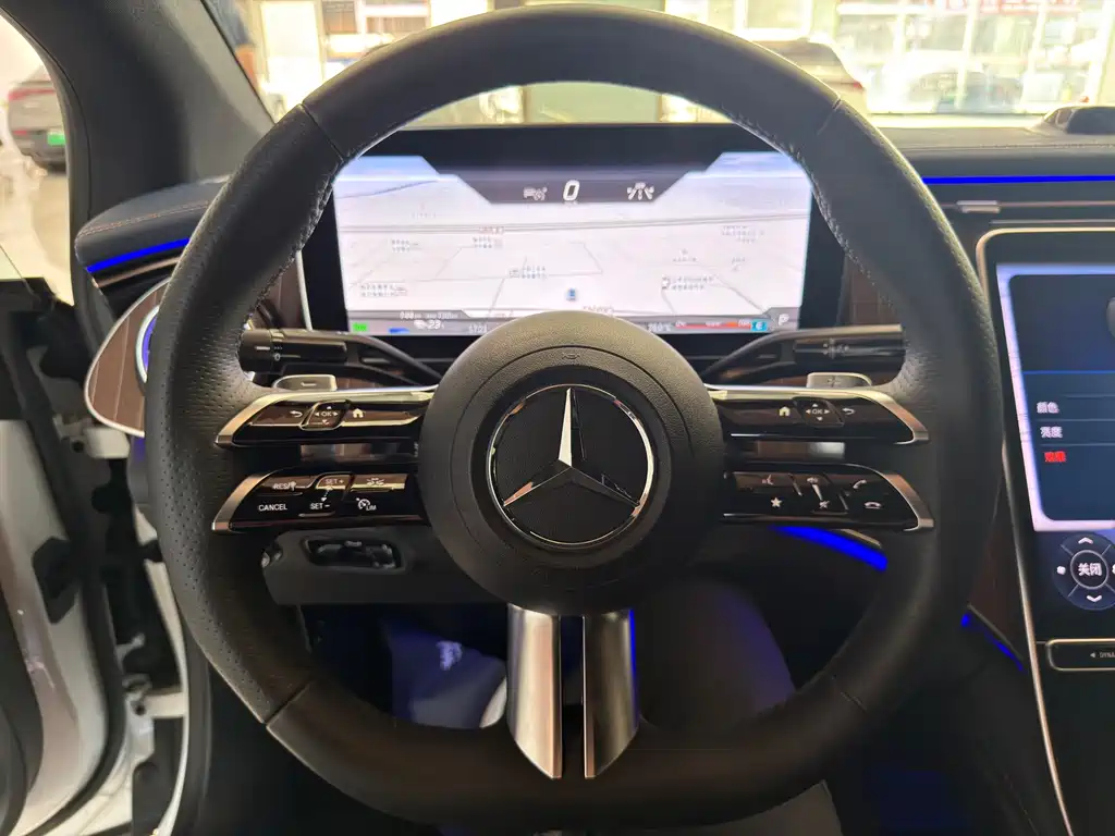 Mercedes-Benz EQE 2022 350
