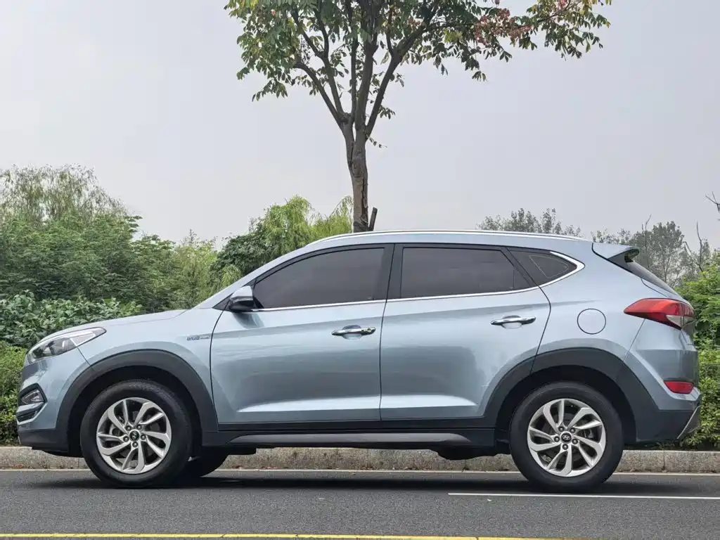 Hyundai Tucson — миниатюра 3