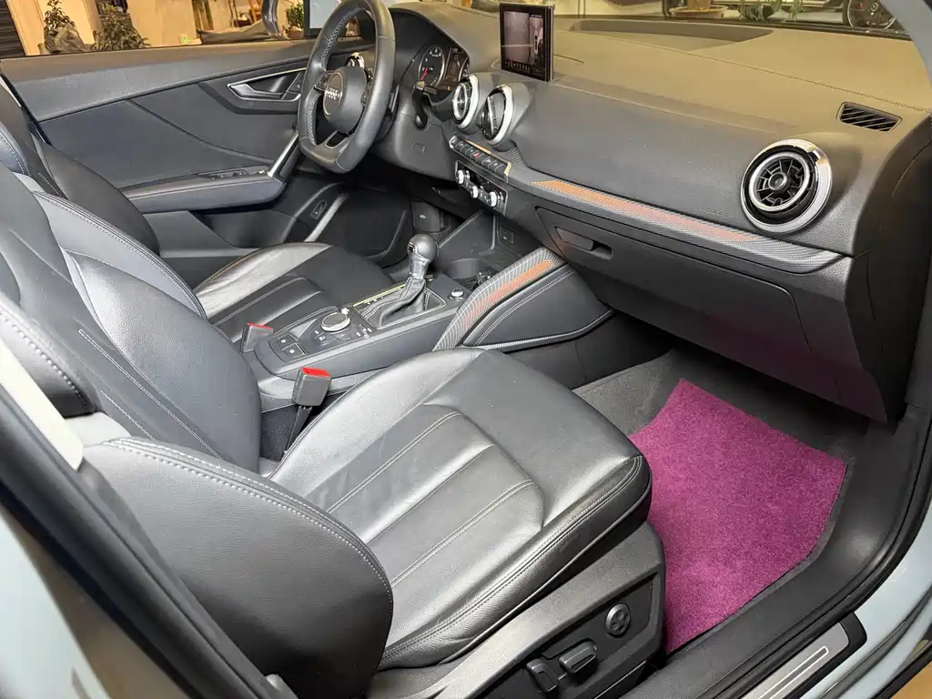 Audi Q2L — миниатюра 14