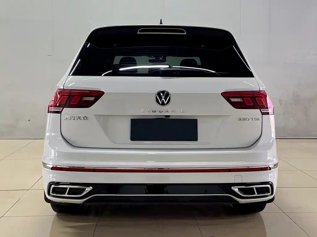 Volkswagen Tiguan L — миниатюра 7