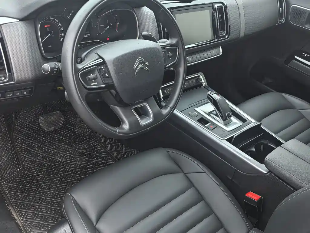 Citroen C6 — миниатюра 4
